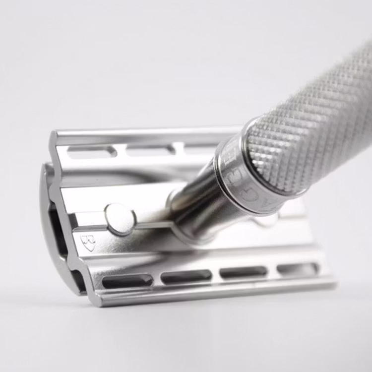 Edwin Jagger 3ONE6 Stainless Steel Knurled DE Razor, Premium hyvel i rostfritt stål med räfflat handtag.