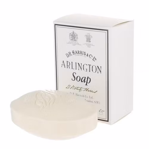 D.R. Harris Arlington Bath Soap Klassisk hård badtvål som genomsyrar ditt badrum och gör att du kommer i rätt sinnesstämning.