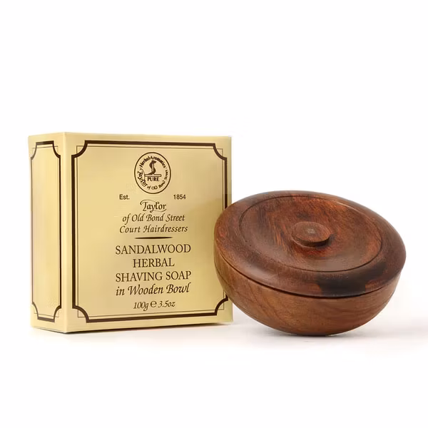 Taylor of Old Bond Street Sandalwood Shaving Soap in Wooden Bowl, Lyxigt parfymerad raktvål i en vacker, handgjord raktvålskopp.