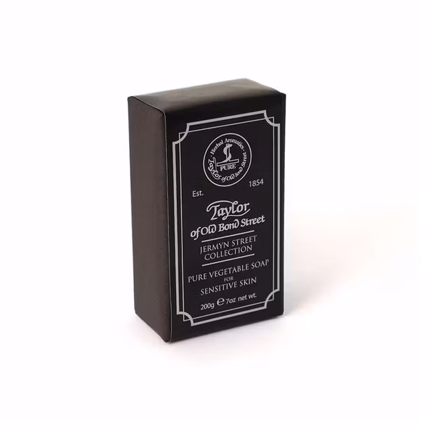 Taylor of Old Bond Street Jermyn Street Bath Soap, Vegetabilisk badtvål i en allergivänlig doft som skonsamt rengör huden.