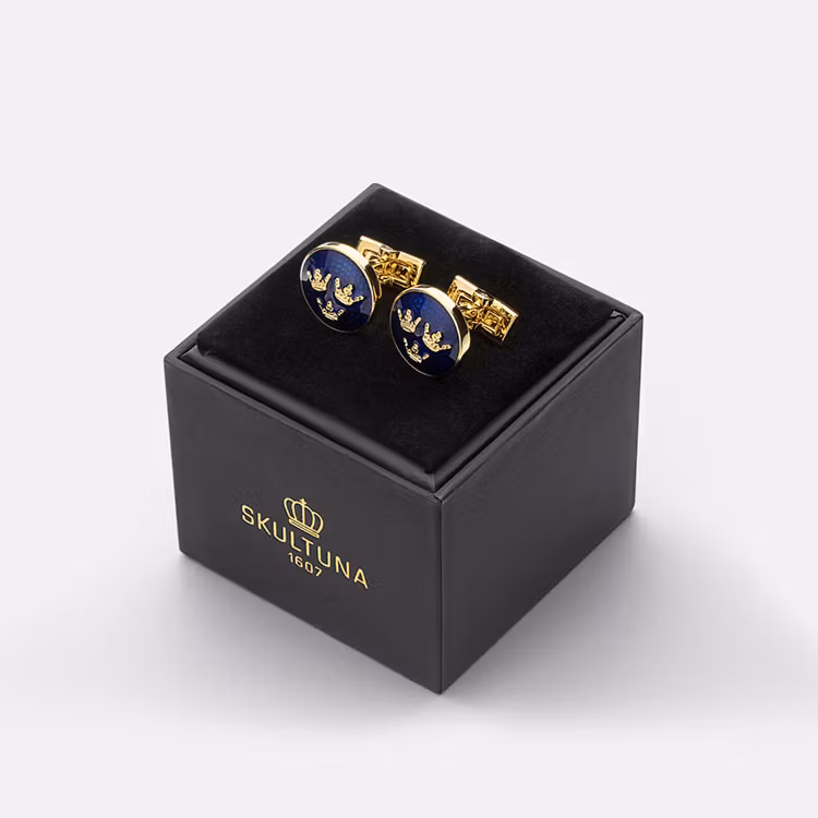 Skultuna Tre Kronor Royal Blue Gold, Manschettknappar utsmyckade med Sveriges Riksvapen Tre Kronor.