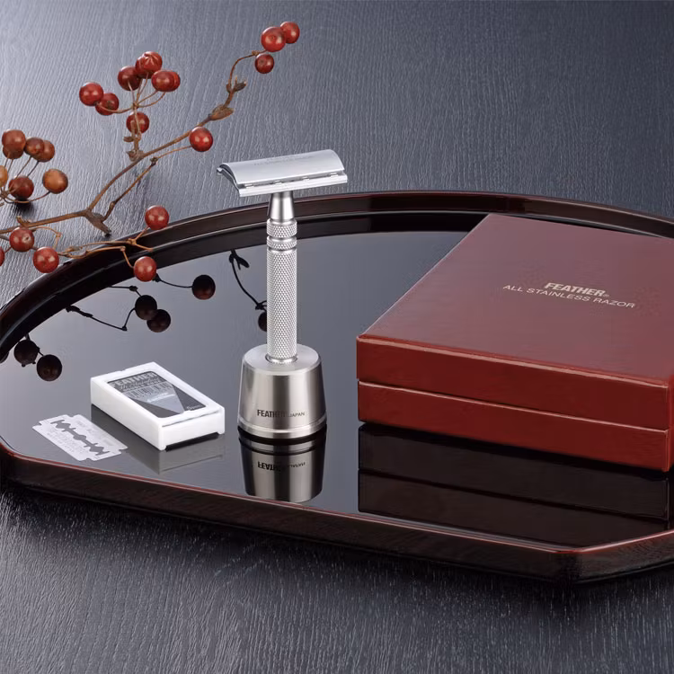 Feather Luxury Safety Razor incl. Stand AS-D2S