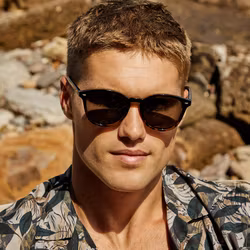 Le Specs Bandwagon Matte Tort Polarized