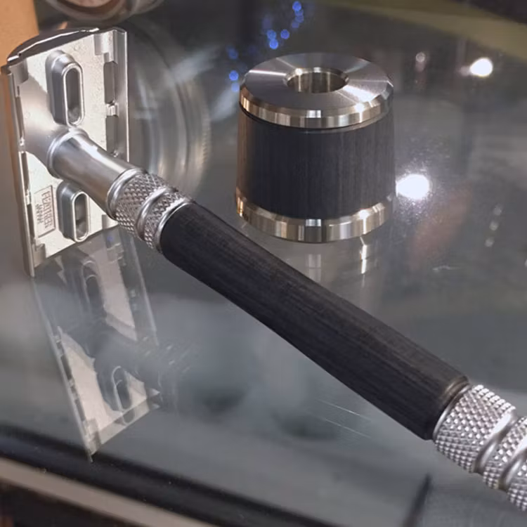 Feather Safety Razor Wood incl stand