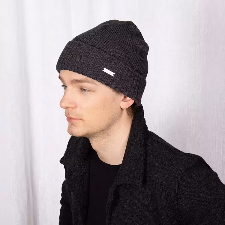 Sätila Fors Mössa Dark Grey