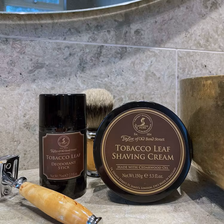Taylor of Old Bond Street Tobacco Leaf Kit