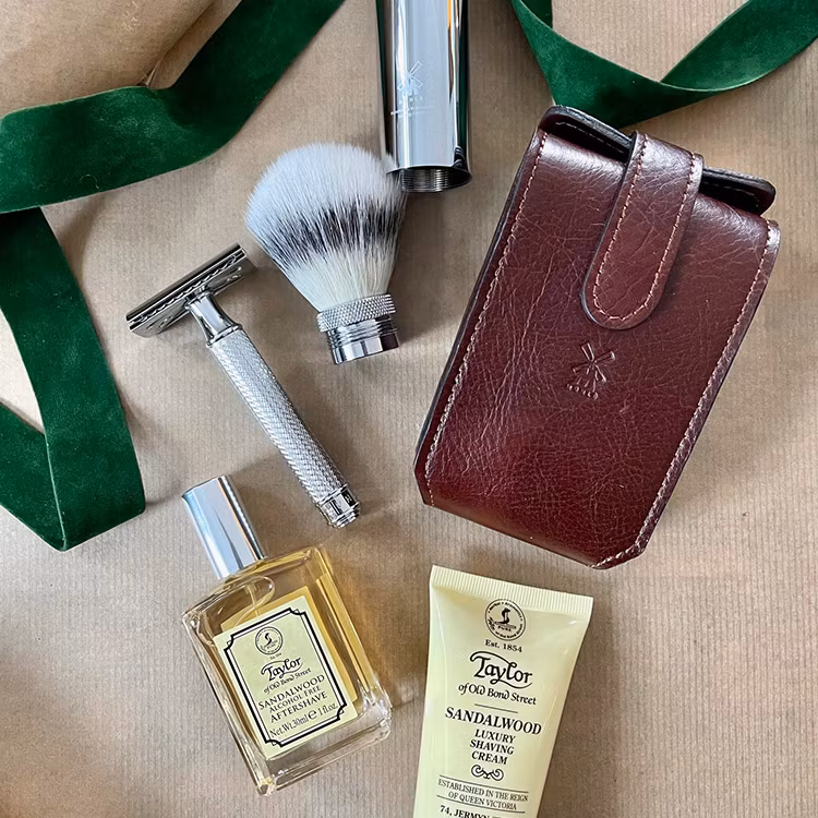 Let's Travel Gift Set