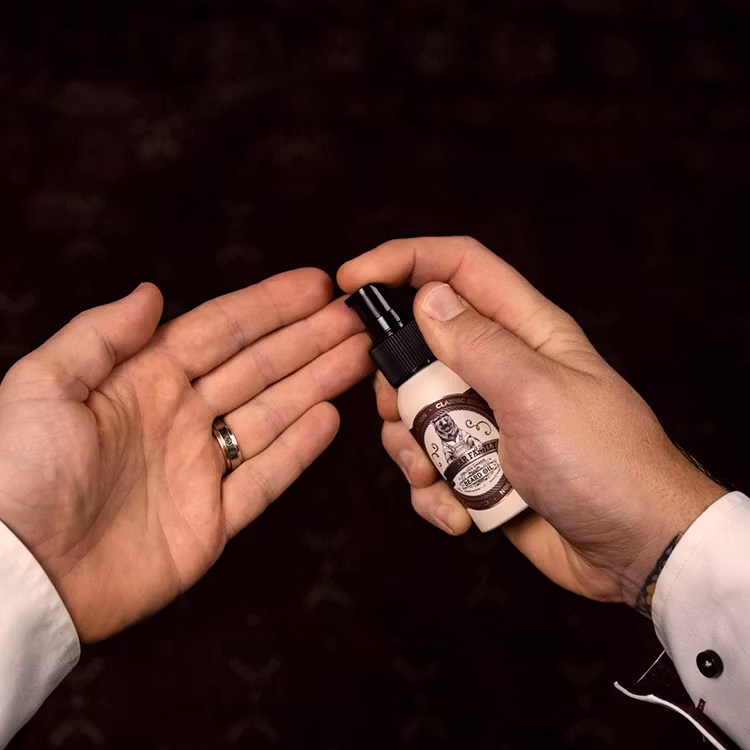 Mr Bear Family Beard Oil Golden Ember