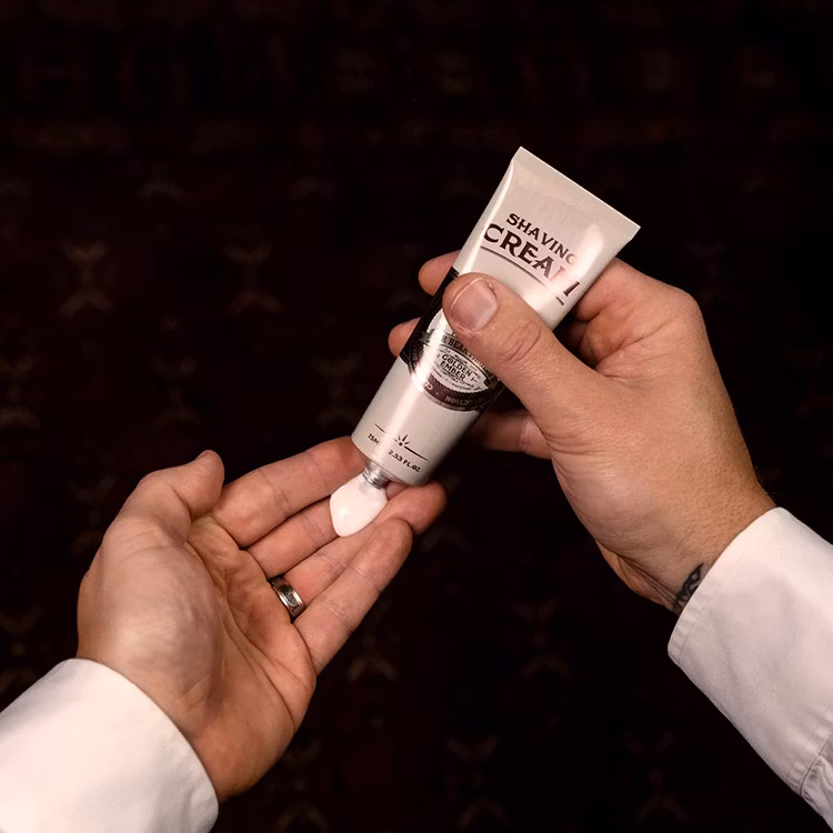 Mr Bear Family Shaving Cream Golden Ember