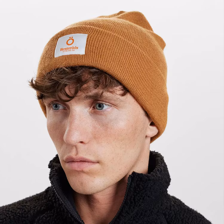Resteröds Ö Beanie Sand
