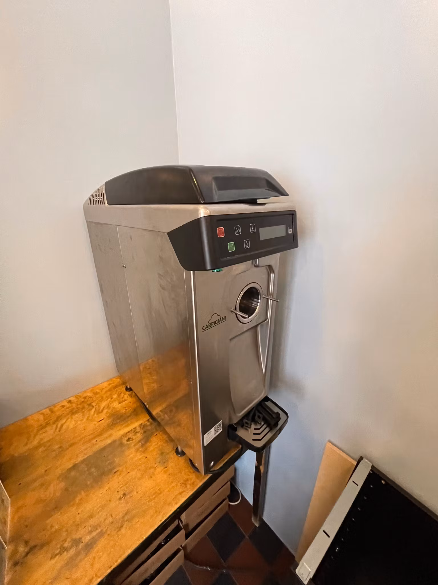 Hyra Mjukglassmaskin Carpigiani 161 T G Sp