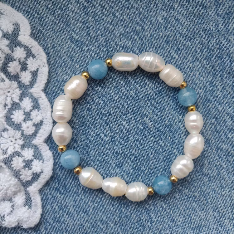 Armband - sötvattenspärlor och akvamarin