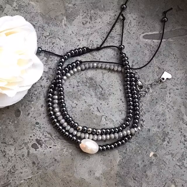 Armband - rocailles, sötvatten, glas, rostfritt stål