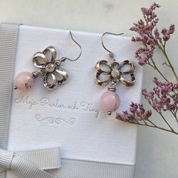 Örhängen - rosetter och jaspis körsbärsblom