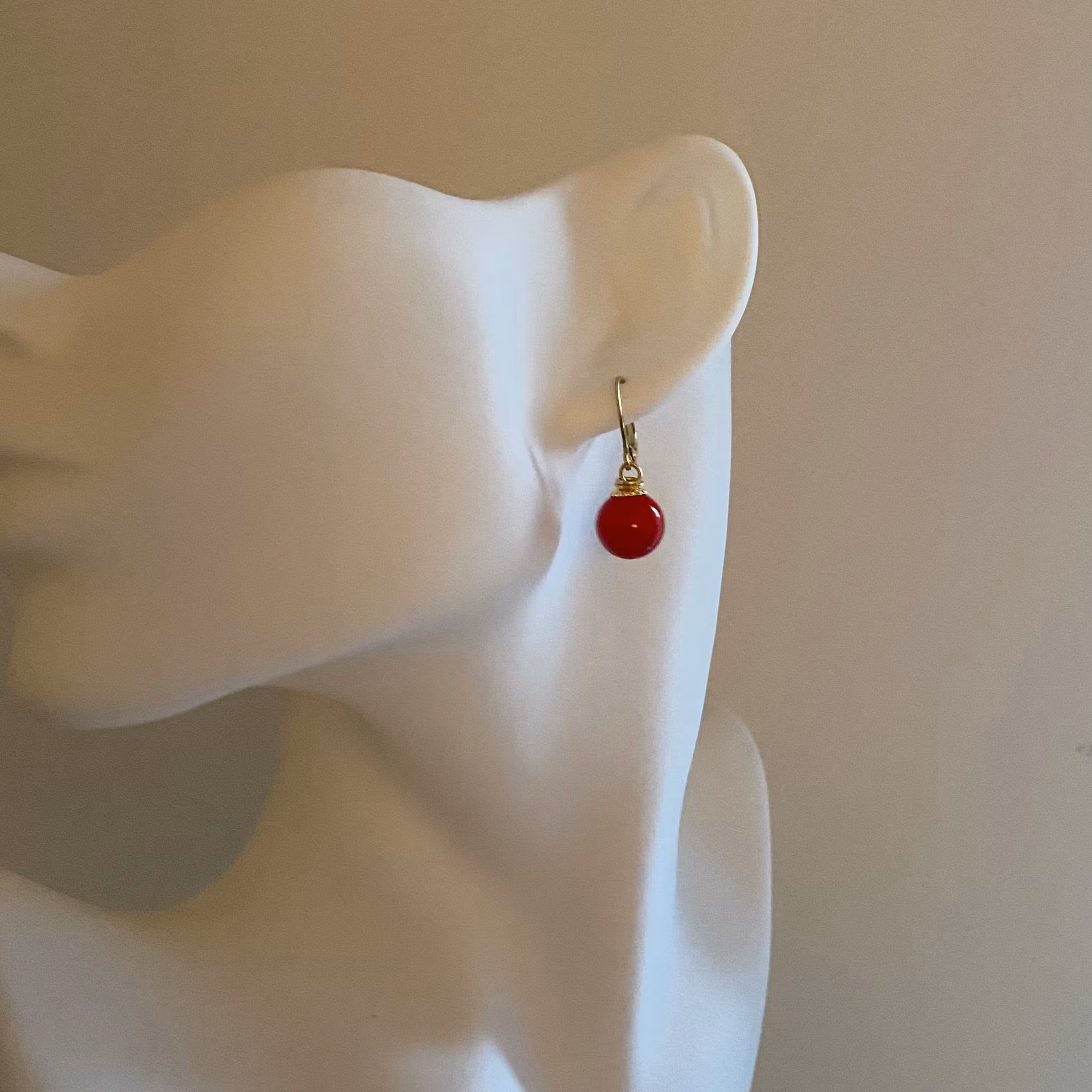 Örhängen - röda pärlor