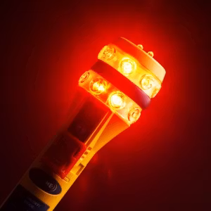 Ocean Signal - rescueME EDF1, segnalatore luminoso di emergenza a LED, 6 ore di autonomia, portata 7 NM/13km, galleggiante, 7 anni di conservazione della batteria