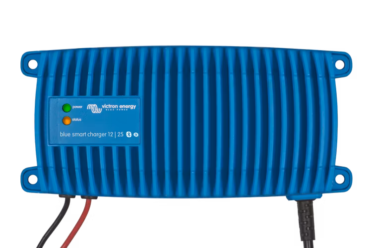 Victron Energy - Caricabatterie Blue Smart IP67 12V/17A BT
