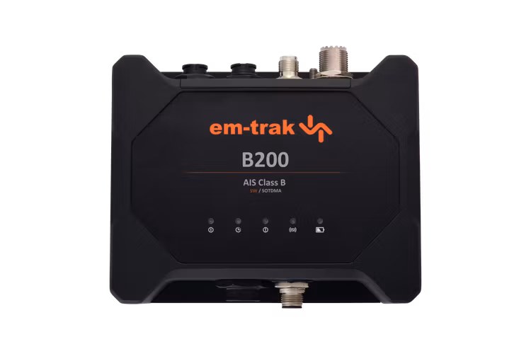 Em-trak - AIS-luokan B transponderi, 5W SOTDMA, akkuvarmennus