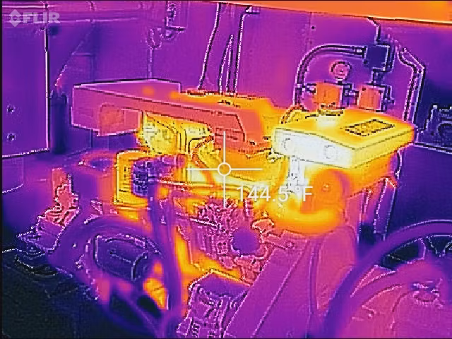 FLIR - MTMS (AX8) Kamera för både synligt ljus och värmestråling med temperatusmätning