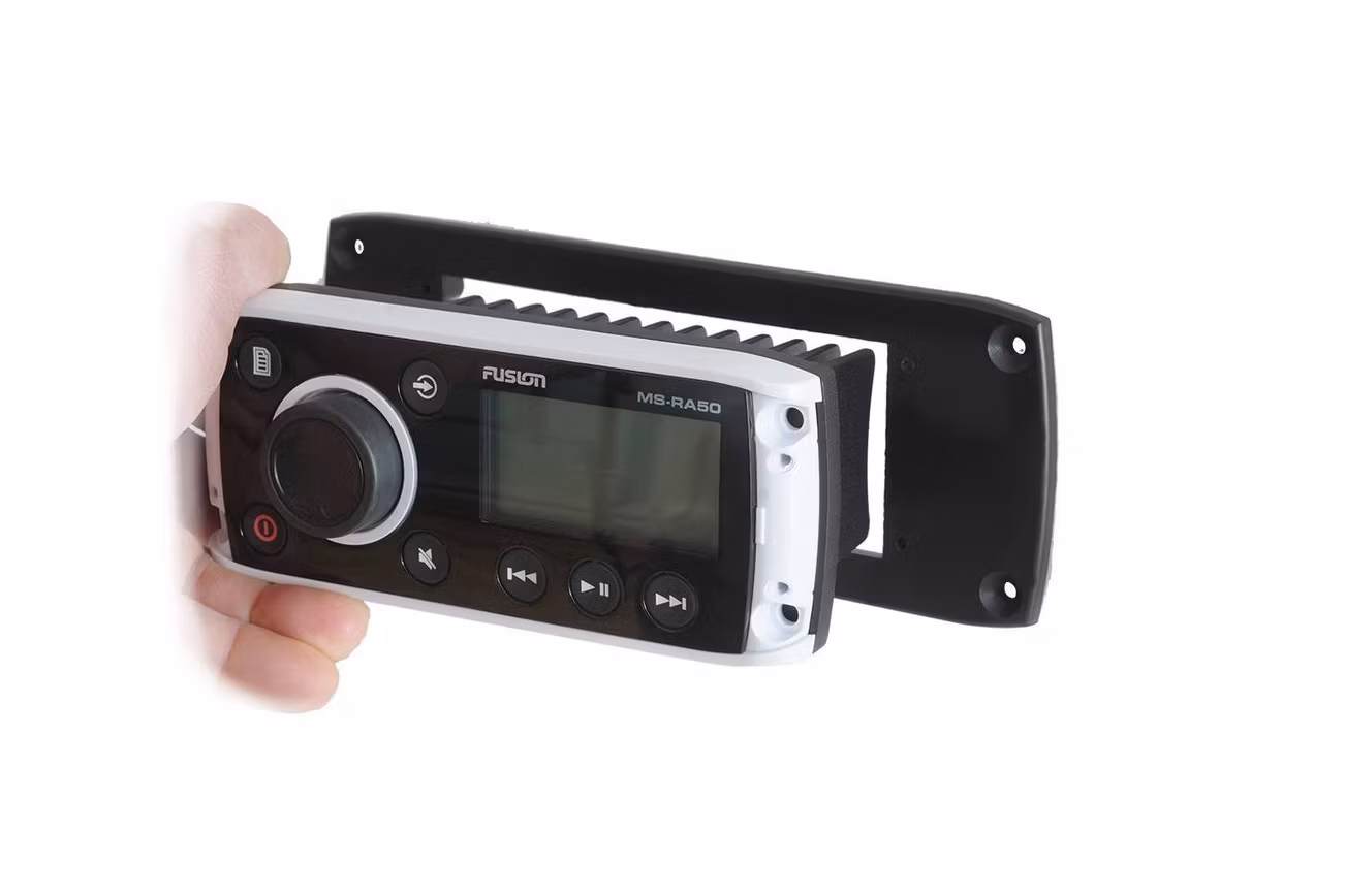 Fusion - DIN adapterplatta RA-5X, 6X, 2XX, 6XX