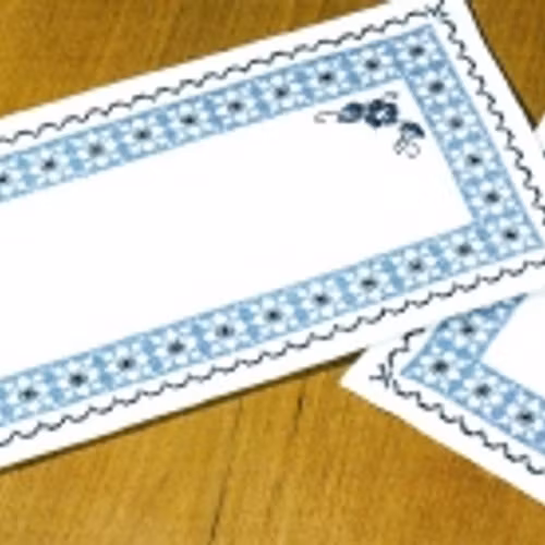 Set med duk och löpare