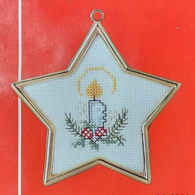 Broderier till julgranen