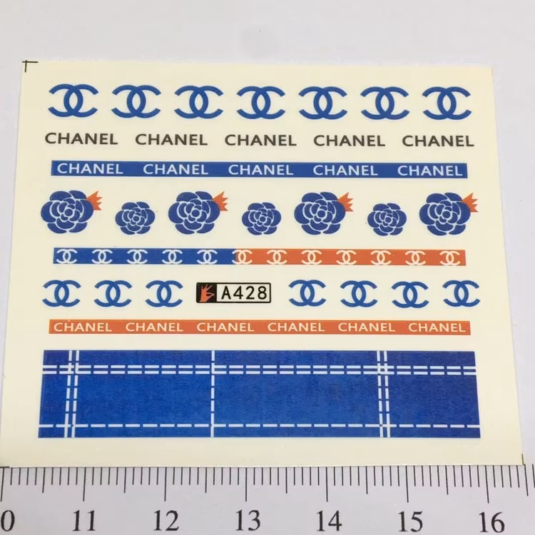 Waterstickers Chanel