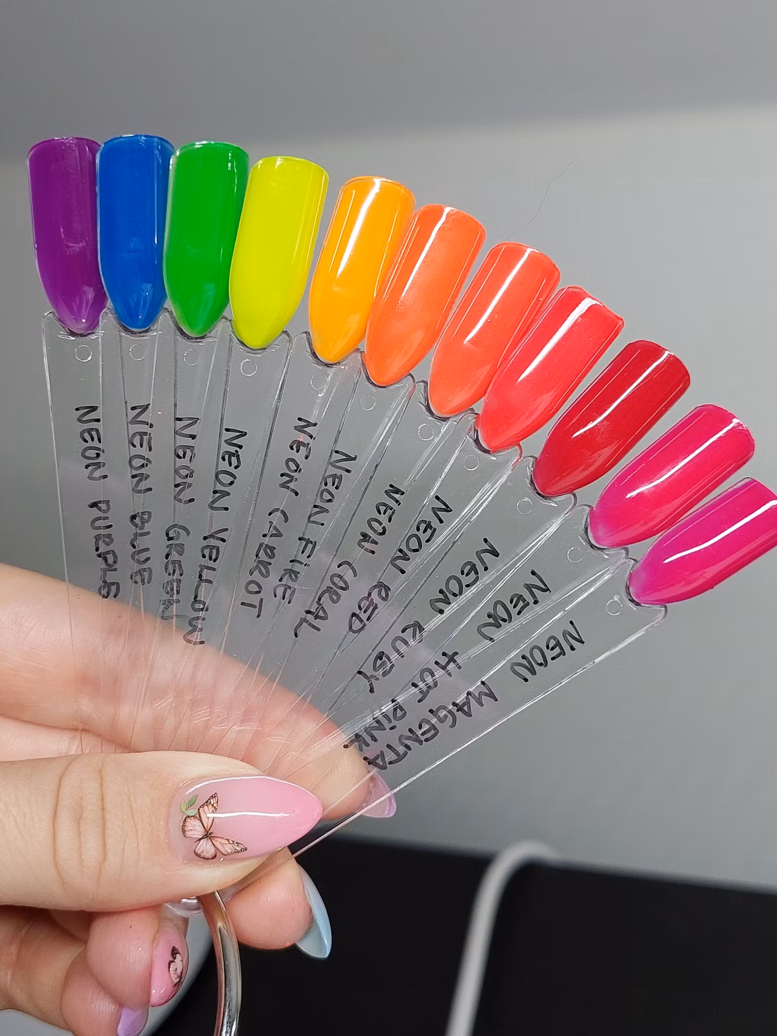 Pigment Neon Carrot