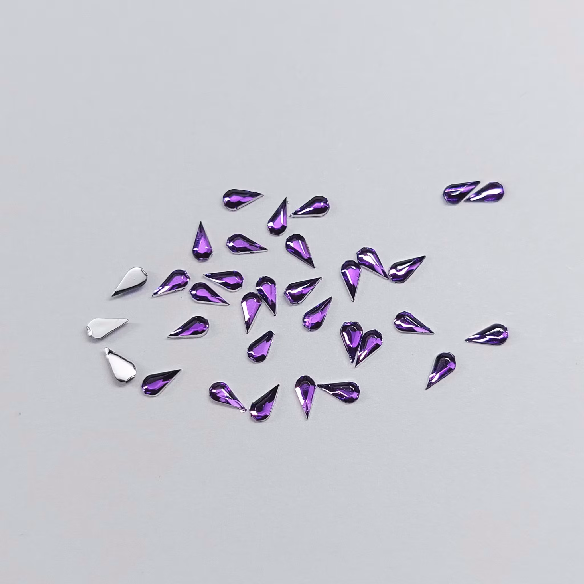 Akryl Small Drops
