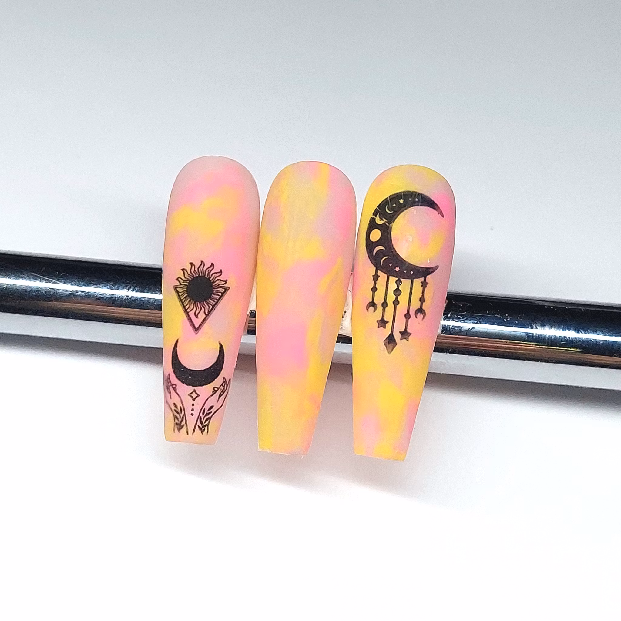 Waterstickers Lunar Eclipse