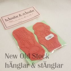 Rubber - Par med rutiga byxor (Gummi)
