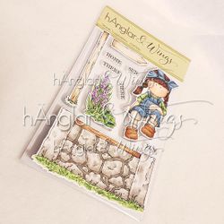 UTGÅTT - Clear Stamps - Sittande Trädgårdsflicka