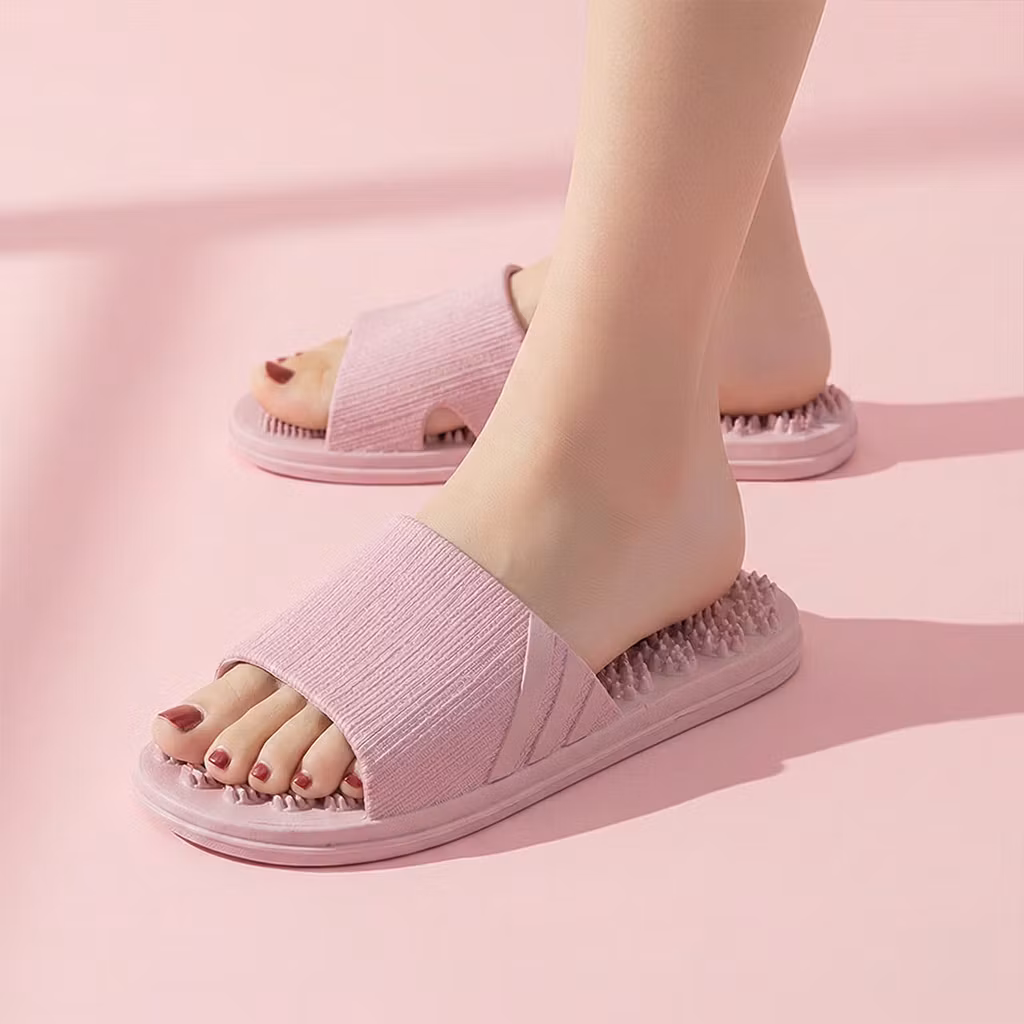 Rosa tøfler (massasjepunkter)