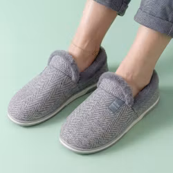 Varme innendørs tøfler