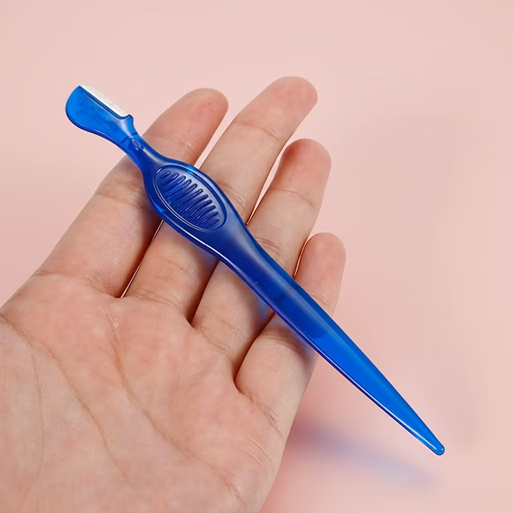 Øyenbryn kniv / øyenbryn trimmer