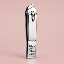 Negleklipper skjev kant