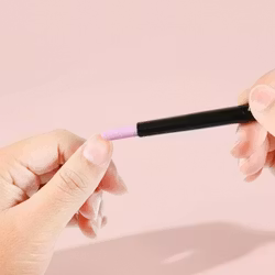 Neglebånd-skyver stein