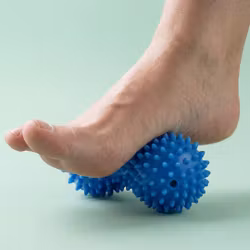 Fotmassasje (spikerball)