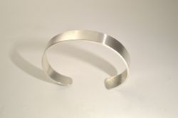 Stelt silverarmband