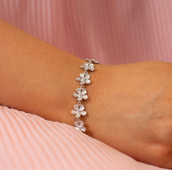 Catwalk Exclusive - Armband Stardust Flower Rhodinerat Silver