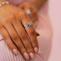 Catwalk Exclusive - Ring Stardust Flower Rhodinerat Silver