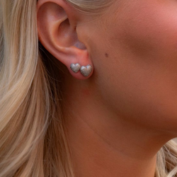 Catwalk Exclusive - Örhängen Stardust Heart Rhodinerat Silver