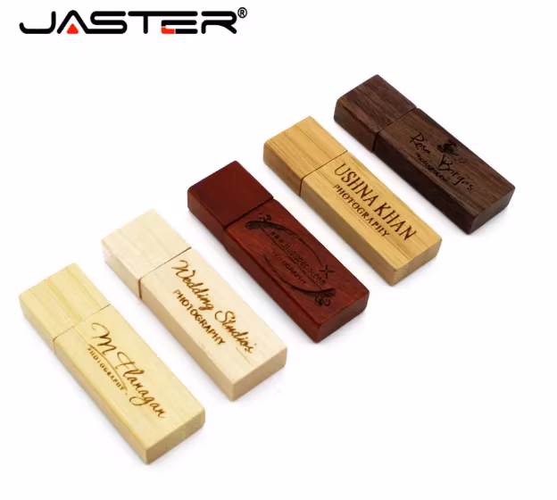 Exklusivt USB-minne i trälåda – med din egen logga (128 GB)
