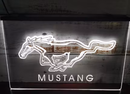 MUSTANG NEON LOGO BAR SKYLT