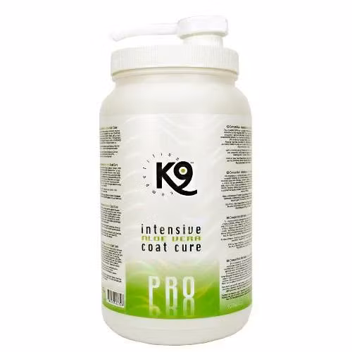 K9 Intensive Aloe Vera Coat Cure - fuktbalanserar, reparerar och minskar slitage500 ml