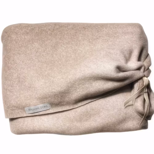 Benjamin Doris-Ekologisk hundfilt–Cashewbeige 140cm x 80cm