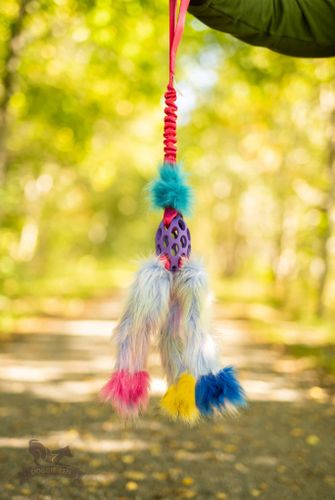 Elastisk Hol-ee bläckfiskkampis L med fuskpäls "Rainbow Edition" ca 83 cm