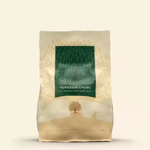 ESSENTIAL SUPERIOR LIVING Small size. Spannmålsfritt, glutenfritt och utan GMO. 2,5kg