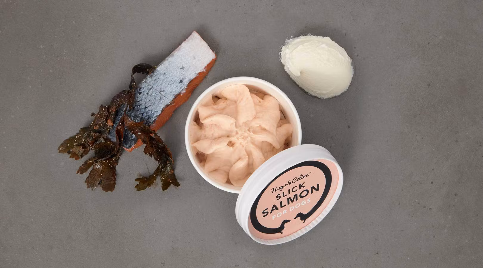 Hugo & Celine HUNDGLASS: SLICK SALMON Laxsmak 120g SKICKAS EJ!