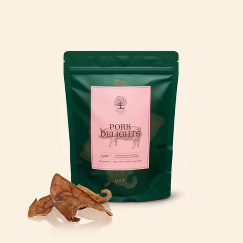 ESSENTIAL PORK DELIGHTS "torkade grisöron i remsor" 250 gram